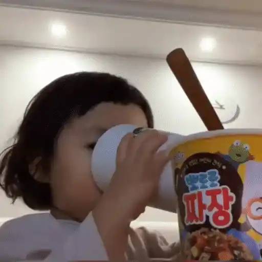 Набор стикеров NiñaCoreana2 для WhatsApp 23