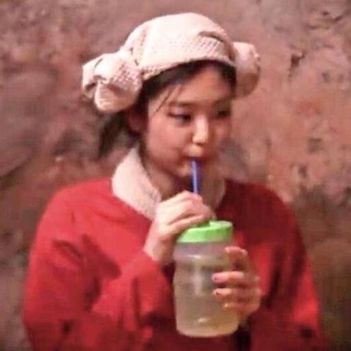 Набор стикеров JENNIE BLACKPINK! для WhatsApp 26